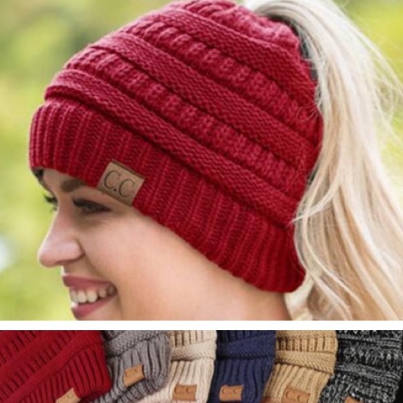 Accessories - 5⭐️ Rated CC Messy Bun Beanie